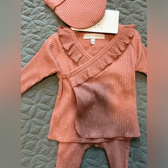 Rachel Zoe baby 3 piece set - Picture 4 of 6